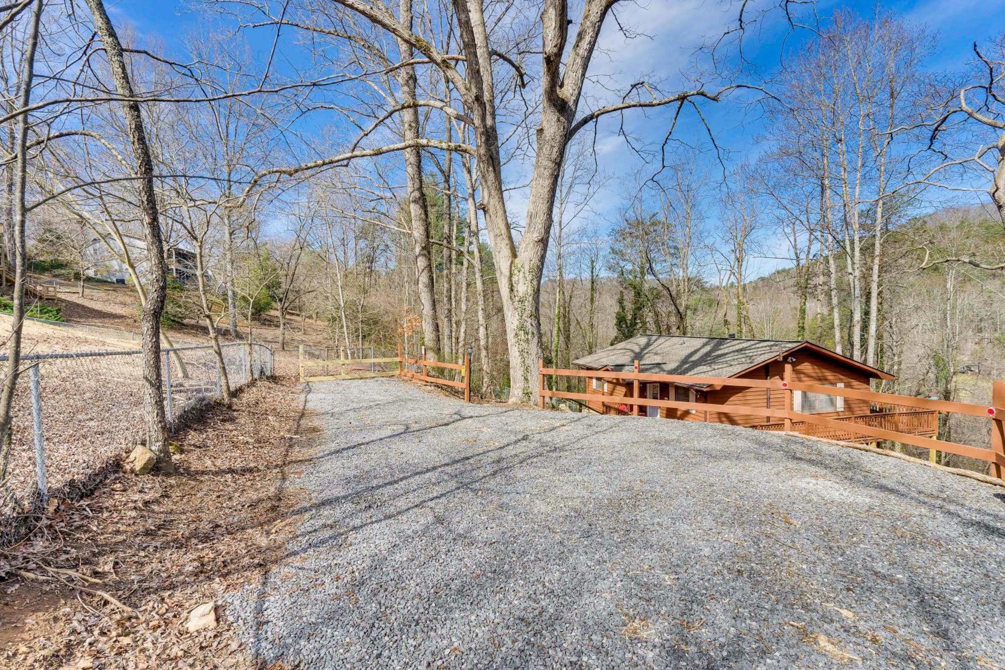 Vila Pet-Friendly Hiawassee Cabin With Lake Views And Sauna Exteriér fotografie